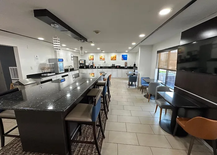 Family Hotel: Comfort Inn Dallas Park Central