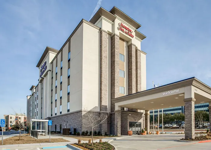 Kid friendly hotel Hampton Inn & Suites Dallas-Central Expy/North Park Area
