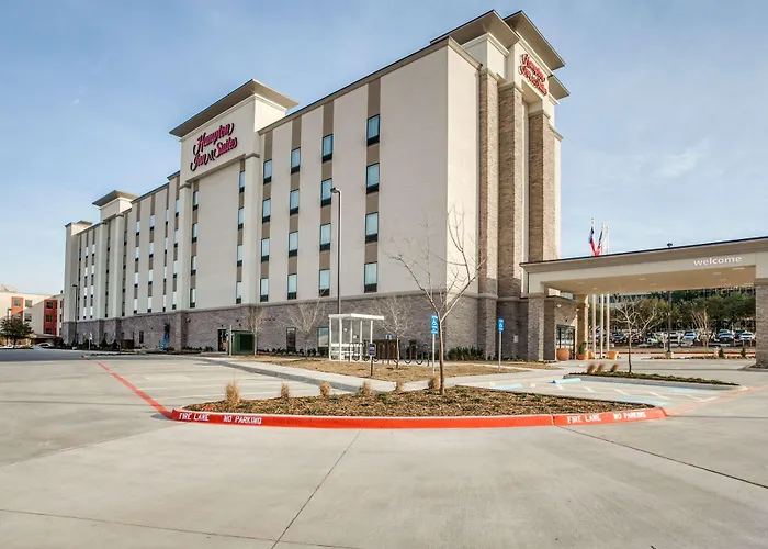 Kid friendly hotel Hampton Inn & Suites Dallas-Central Expy/North Park Area