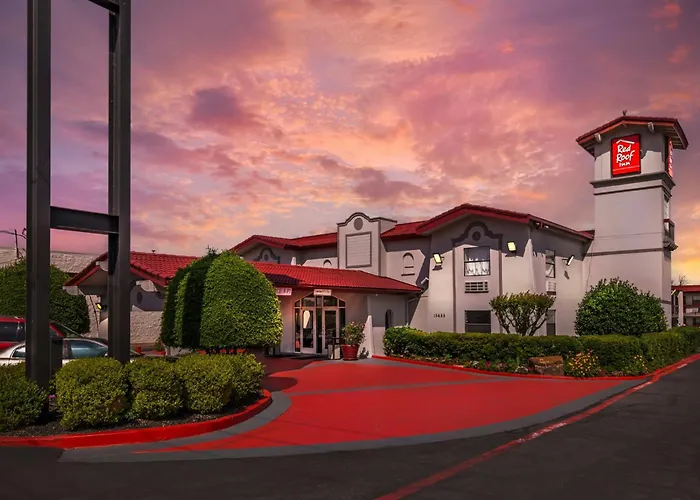 Red Roof Inn North Dallas - Park Central